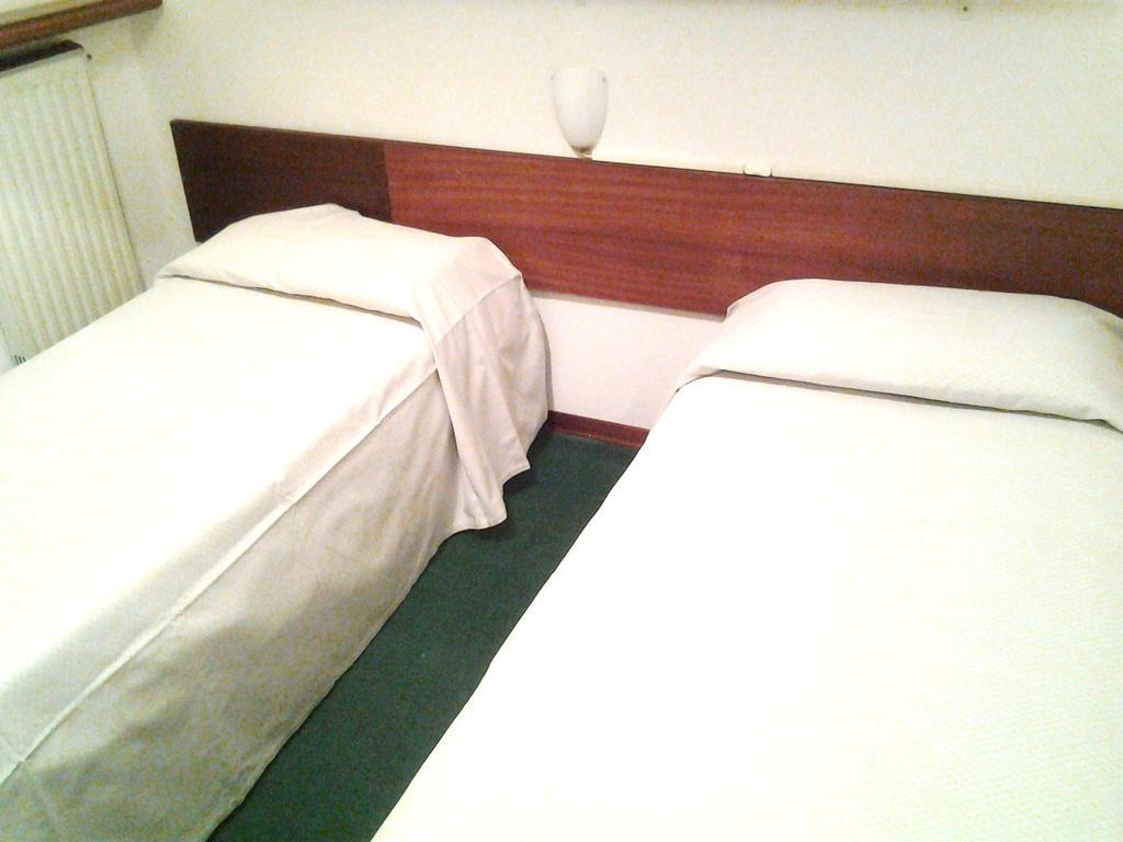 Hotel Nuovo Suisse Alassio Eksteriør bilde